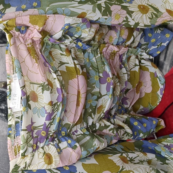 ASTR Tonina Top - Picture 5 of 9